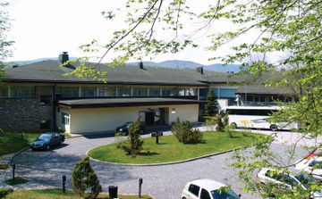 Imagen de los exteriores del Hotel PLITVICE. Foto 4