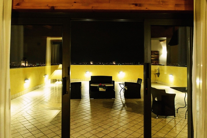 Imagen de los exteriores del Hotel POGGIO REGILLO. Foto 14