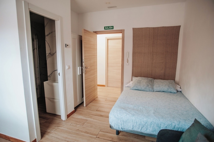 Imagen de la habitación del Hotel POLOESTUDIOS. Foto 6