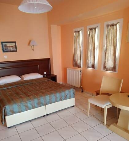 Imagen general del Hotel POLYCHRONO BEACH HOTEL. Foto 14