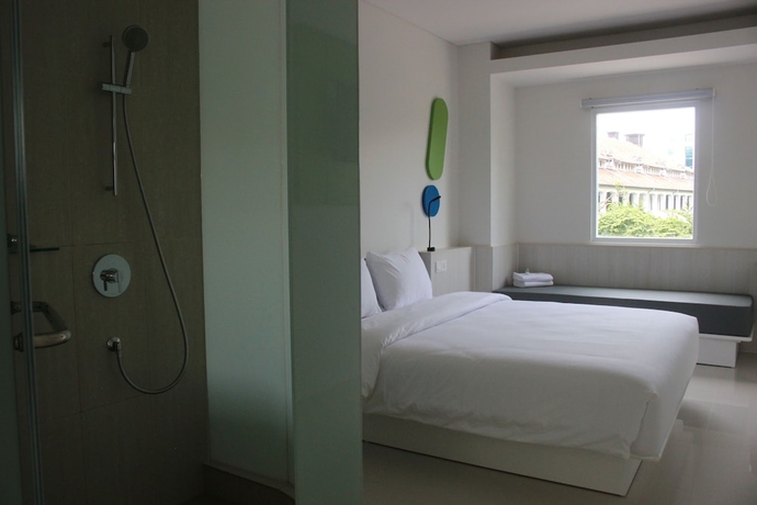 Imagen de la habitación del Hotel POP! Pemuda Semarang. Foto 7
