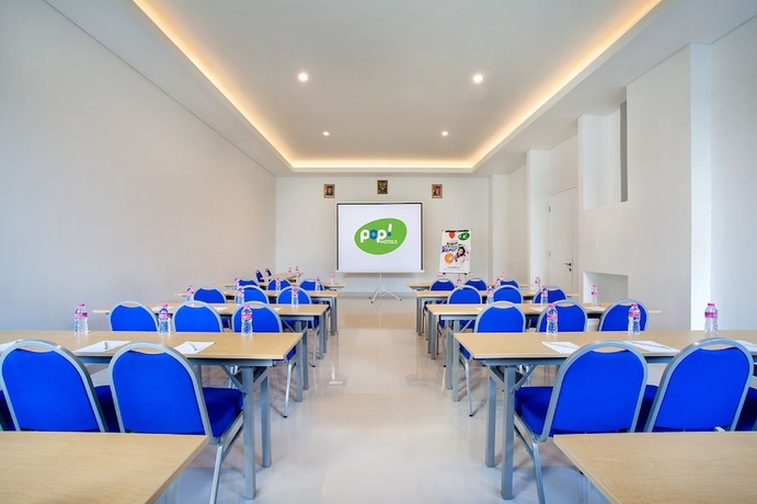 Imagen de los interiores del Hotel POP! Pemuda Semarang. Foto 17