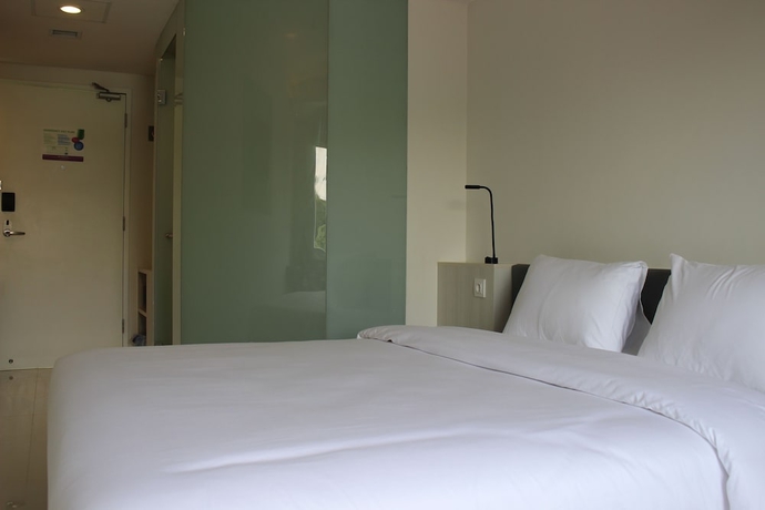 Imagen de la habitación del Hotel POP! Pemuda Semarang. Foto 11