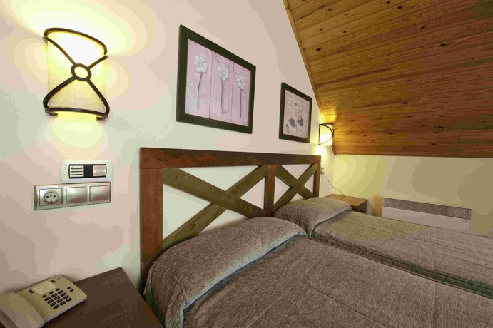 Imagen general del Hotel PORT AINE 2000. Foto 2