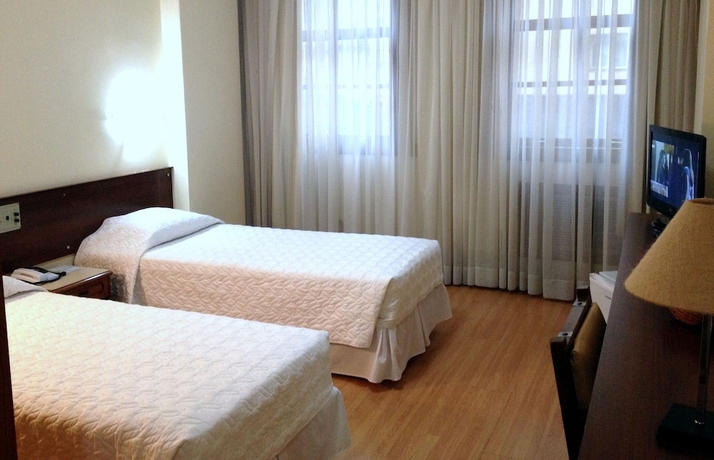 Imagen de la habitación del Hotel PORTO ALEGRE CITY. Foto 2