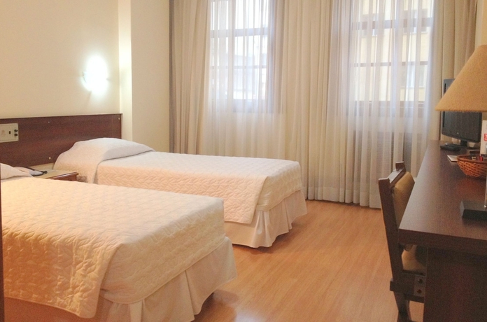 Imagen de la habitación del Hotel PORTO ALEGRE CITY. Foto 3