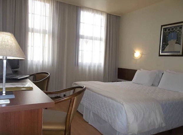 Imagen de la habitación del Hotel PORTO ALEGRE CITY. Foto 6