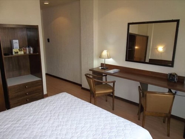 Imagen de la habitación del Hotel PORTO ALEGRE CITY. Foto 7
