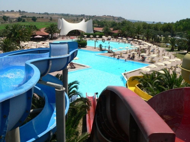 Imagen de la piscina del Hotel PORTO KALEO RESORT. Foto 14