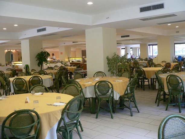 Imagen del bar/restaurante del Hotel PORTO KALEO RESORT. Foto 4