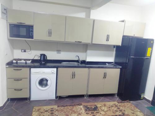 Imagen general del Hotel PORTO MATROUH chalet families only. Foto 5