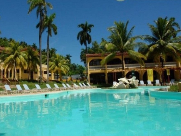 Imagen general del Hotel PORTO SANTO. Foto 4