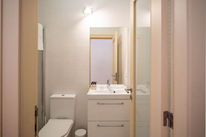 Imagen de la habitación del Hotel PORTOTEM PREMIUM. Foto 11