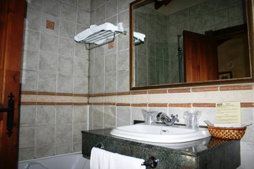 Imagen general del Hotel POSADA VENTA DE QUIJAS. Foto 6