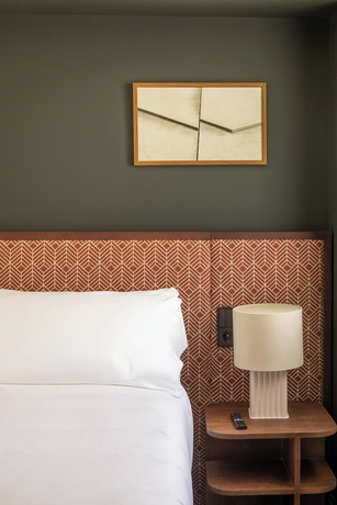 Imagen de la habitación del Hotel POSTCODE Chueca. Foto 7