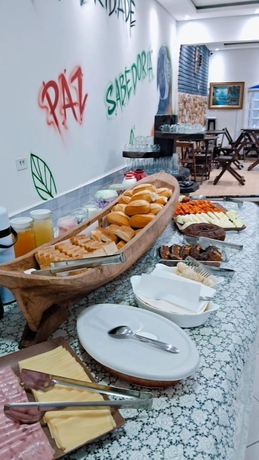 Imagen de la habitación del Hotel POUSADA BRISA MAR UBATUBA. Foto 10