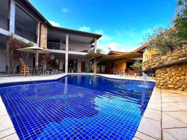 Imagen general del Hotel POUSADA NAAN LAZARO UBATUBA. Foto 11