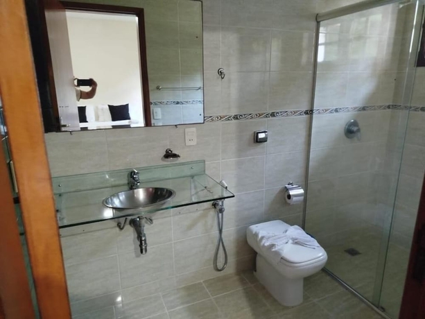 Imagen de la habitación del Hotel POUSADA VIKING PENEDO. Foto 12