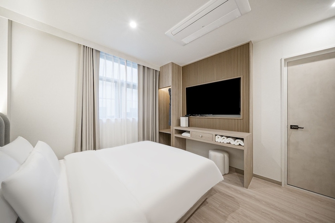 Imagen de la habitación del Hotel POVERTA STAY HOTEL. Foto 14