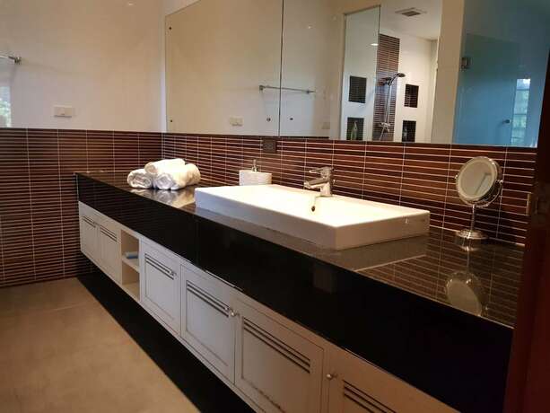 Imagen de la habitación del Hotel PP Villa Toscana. Foto 7