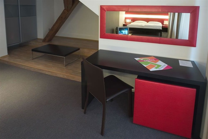 Imagen de los interiores del Hotel PRAGUE INN. Foto 13