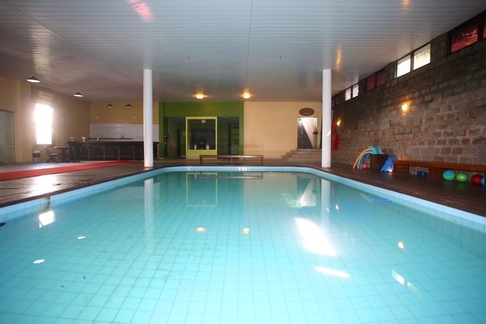 Imagen de la piscina del Hotel PRAIA MOLE HOTEL. Foto 9