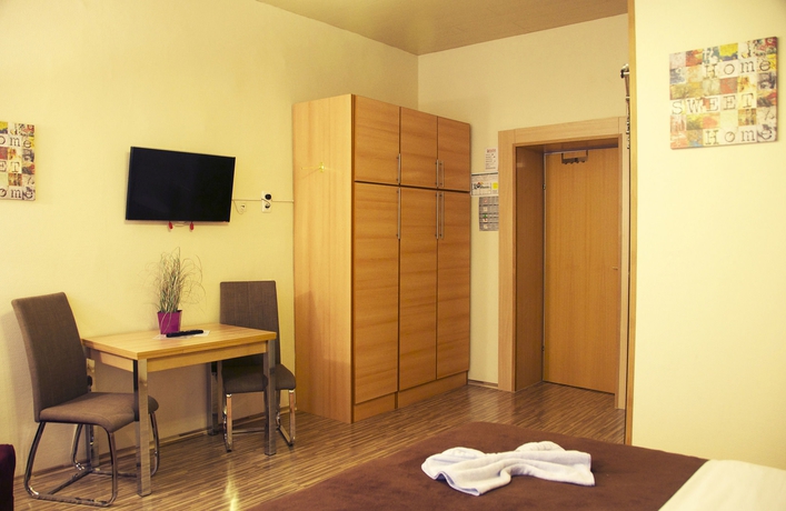 Imagen de la habitación del Hotel PRATERSTERN. Foto 6