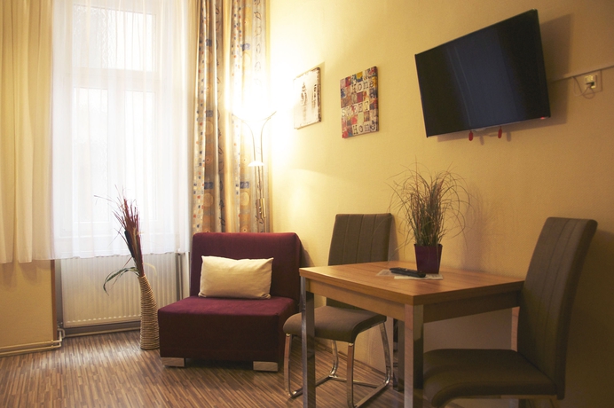 Imagen de la habitación del Hotel PRATERSTERN. Foto 13