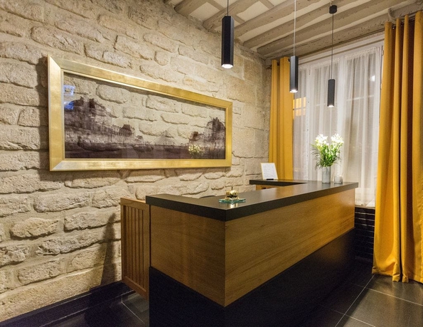 Imagen de los interiores del Hotel PRATIC. Foto 12