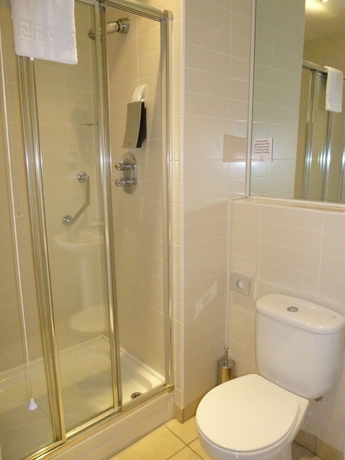 Imagen de la habitación del Hotel PREMIER SUITES Nottingham. Foto 14