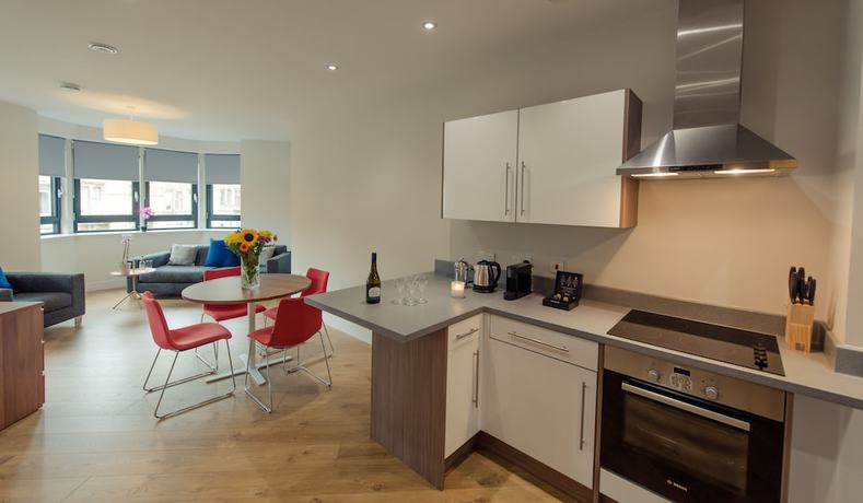 Imagen de la habitación del Hotel PREMIER SUITES PLUS Glasgow Bath Street. Foto 8