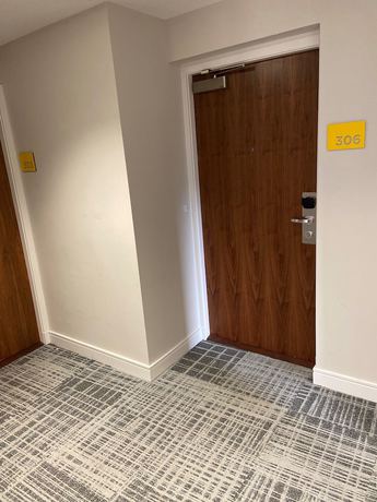 Imagen de los interiores del Hotel PREMIER SUITES PLUS Glasgow Bath Street. Foto 15