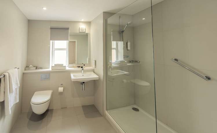 Imagen de la habitación del Hotel PREMIER SUITES Reading. Foto 17