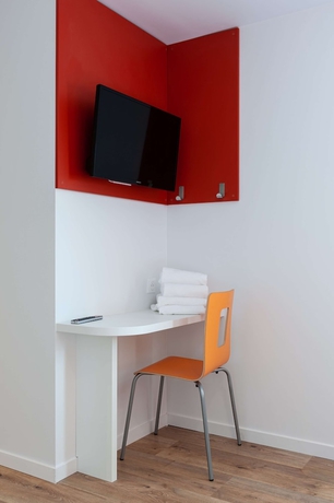 Imagen de la habitación del Hotel PREMIERE CLASSE BEAUNE. Foto 8