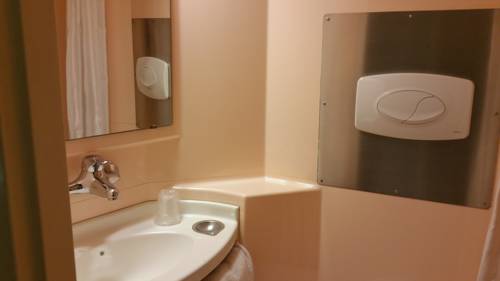 Imagen de la habitación del Hotel PREMIERE CLASSE Rouen Sud Oissel. Foto 7