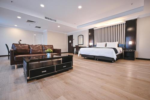 Imagen general del Hotel PRIME CITY HOTEL KLUANG. Foto 4