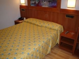 Imagen de la habitación del Hotel PRINCIPAL. Foto 6