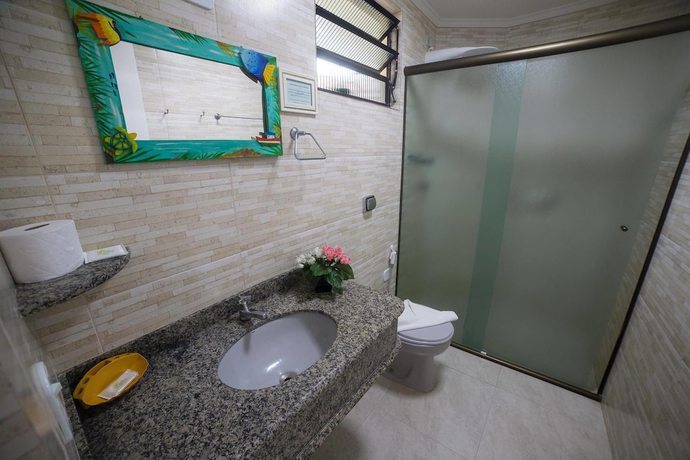 Imagen de la habitación del Hotel PRIS. Foto 10