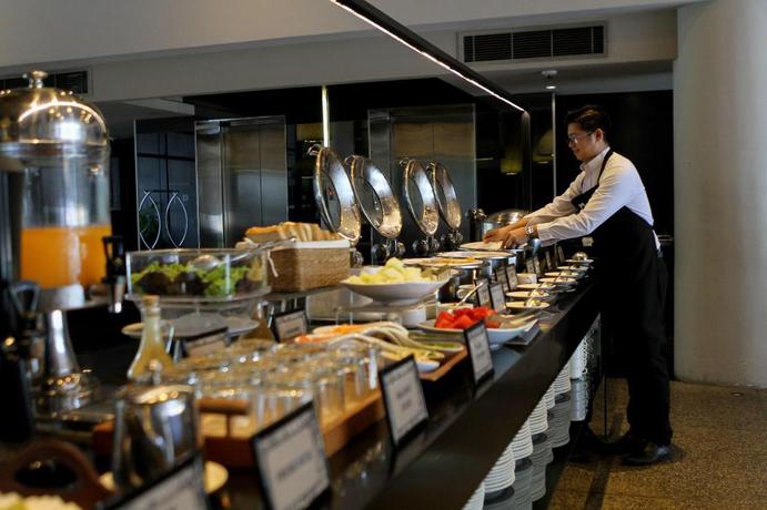 Imagen del bar/restaurante del Hotel PRIVATO QUEZON CITY. Foto 10