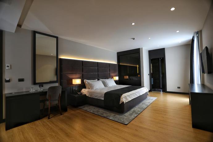 Imagen de la habitación del Hotel PRIVILEGE AND SPA. Foto 9