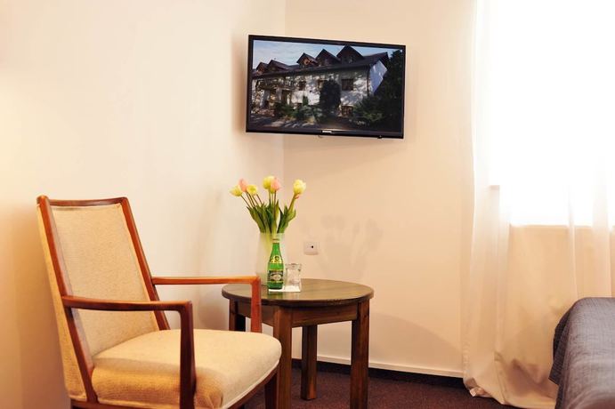Imagen de la habitación del Hotel PROTEA. Foto 14