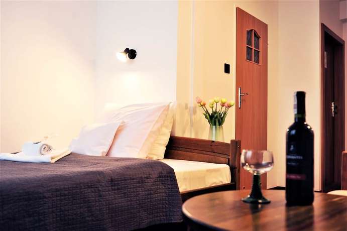 Imagen de la habitación del Hotel PROTEA. Foto 19