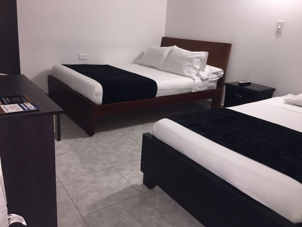 Imagen de la habitación del Hotel PSH Pasajero Suites Centro Internacional. Foto 14