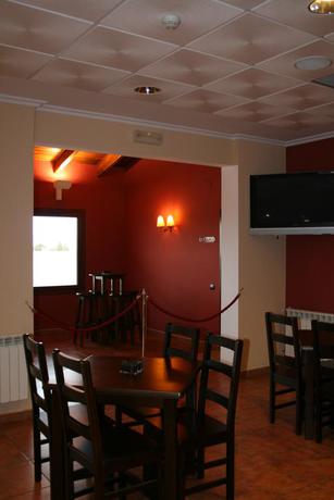 Imagen del bar/restaurante del Hotel PUERTA DE JAVALAMBRE, Comarca G&uacute;dar - Javalambre. Foto 3