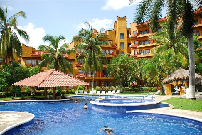Imagen general del Hotel PUERTA DEL MAR IXTAPA. Foto 11
