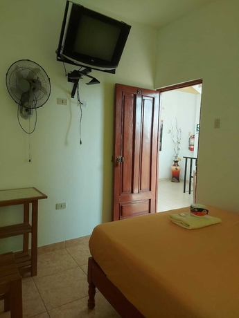 Imagen de la habitación del Hotel PUERTO PIZARRO INN. Foto 11