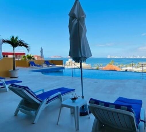 Imagen general del Hotel PVS Depas. Foto 1
