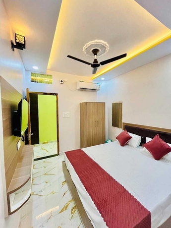 Imagen de la habitación del Hotel PVS Grand. Foto 7