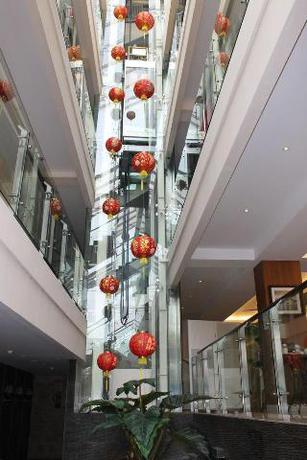 Imagen general del Hotel PYRENEES Malioboro. Foto 1