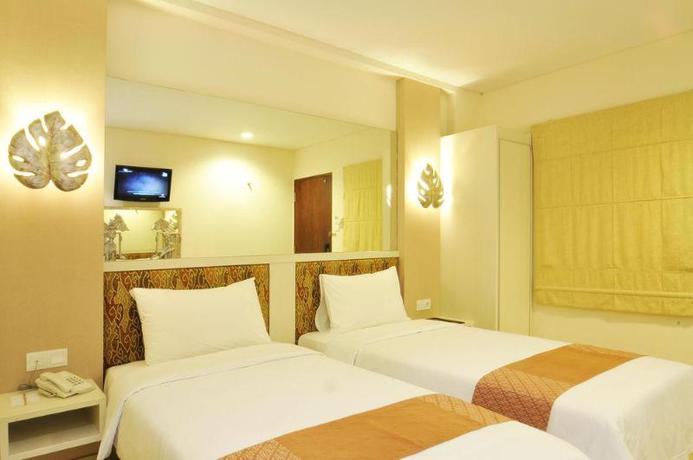Imagen general del Hotel PYRENEES Malioboro. Foto 15